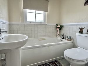 Bathroom- click for photo gallery